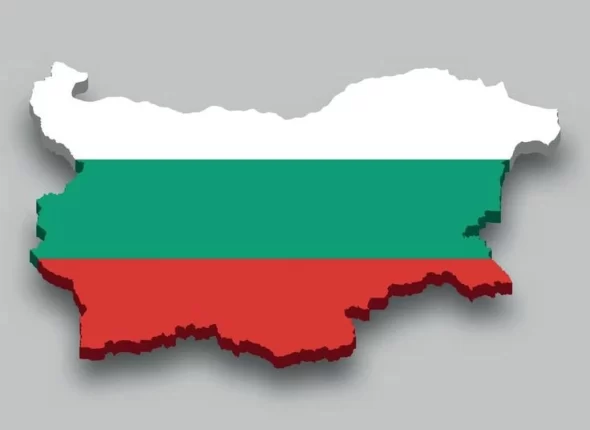 3d isometric Map of Bulgaria with national flag_